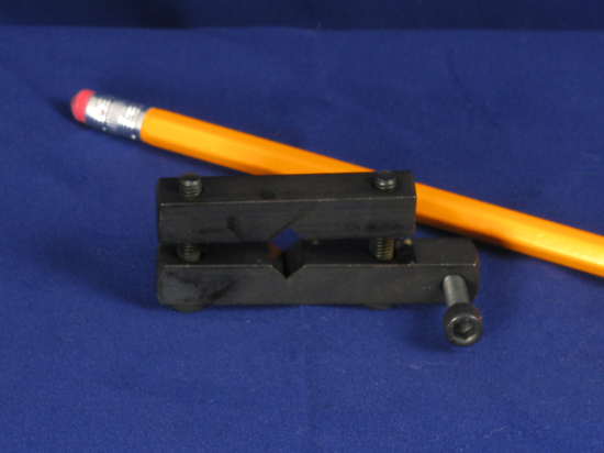 Soigeneris - your resource for hi-tech hobbies. Taig Lathe Dog (1034)