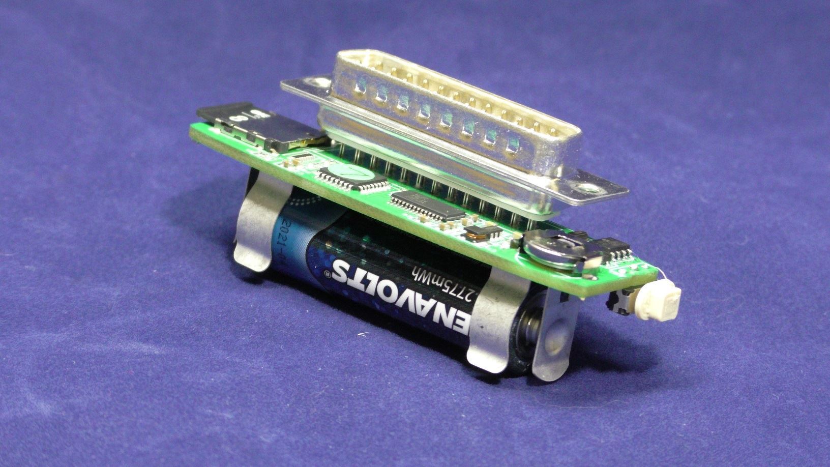 Soigeneris - your resource for hi-tech hobbies. Universal Backpack Drive