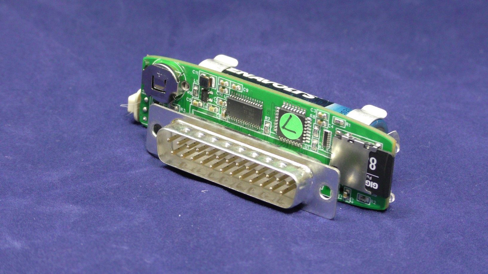 Soigeneris - your resource for hi-tech hobbies. Universal Backpack Drive